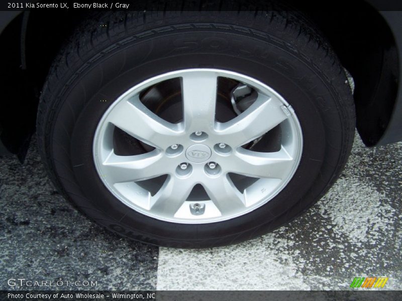 Ebony Black / Gray 2011 Kia Sorento LX