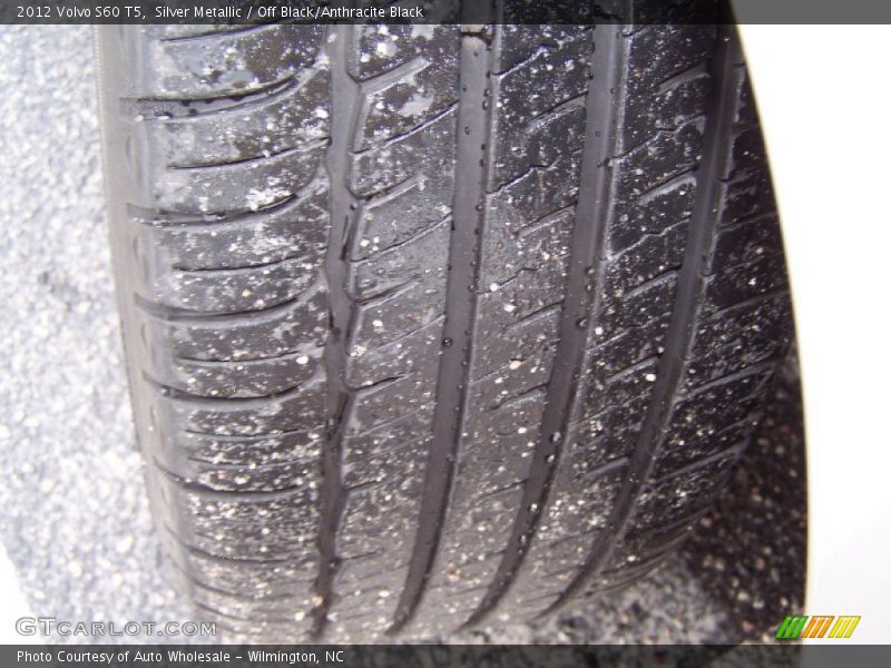 Silver Metallic / Off Black/Anthracite Black 2012 Volvo S60 T5