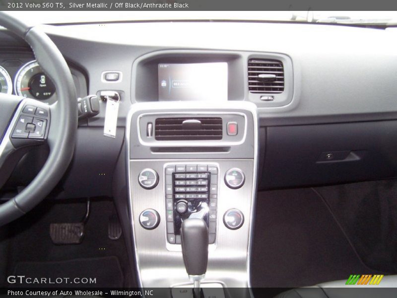 Silver Metallic / Off Black/Anthracite Black 2012 Volvo S60 T5