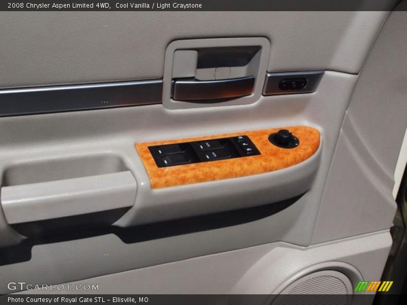 Cool Vanilla / Light Graystone 2008 Chrysler Aspen Limited 4WD