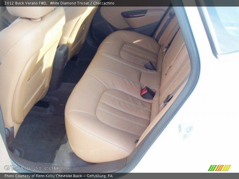 White Diamond Tricoat / Choccachino 2012 Buick Verano FWD