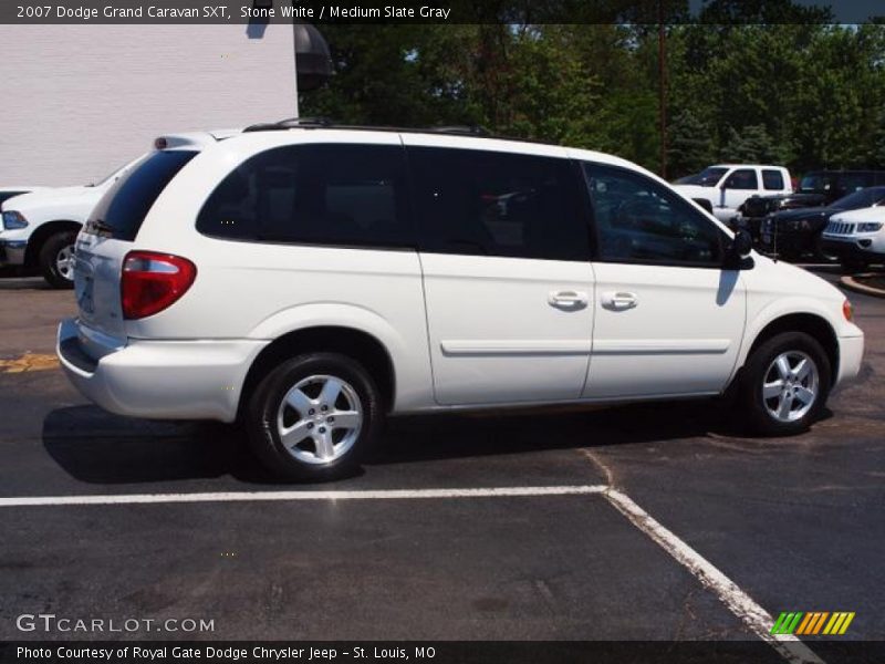 Stone White / Medium Slate Gray 2007 Dodge Grand Caravan SXT