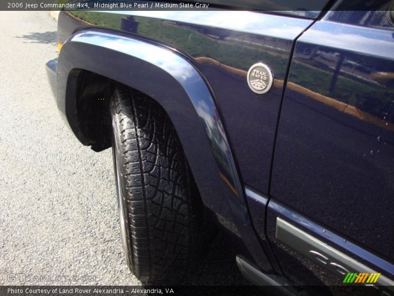 Midnight Blue Pearl / Medium Slate Gray 2006 Jeep Commander 4x4
