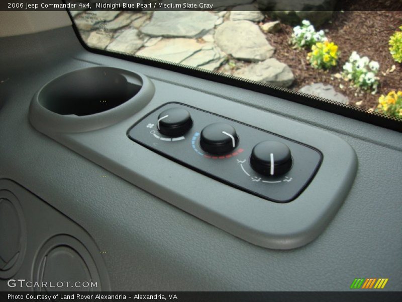 Midnight Blue Pearl / Medium Slate Gray 2006 Jeep Commander 4x4