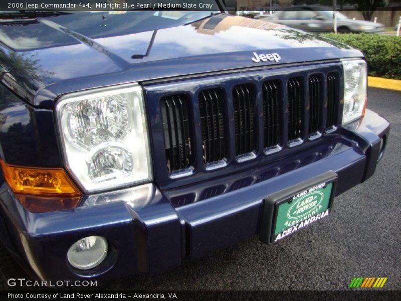 Midnight Blue Pearl / Medium Slate Gray 2006 Jeep Commander 4x4