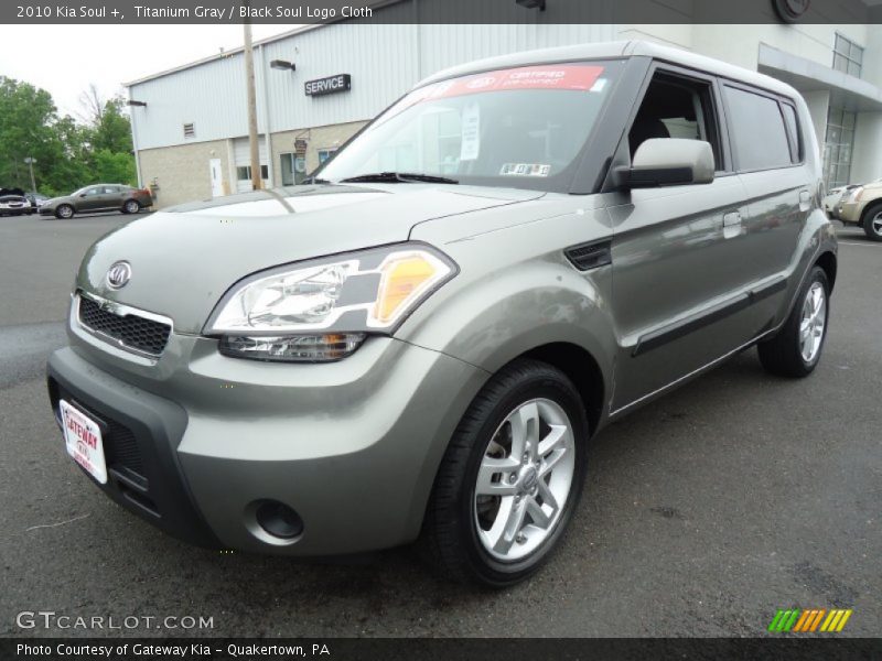 Titanium Gray / Black Soul Logo Cloth 2010 Kia Soul +