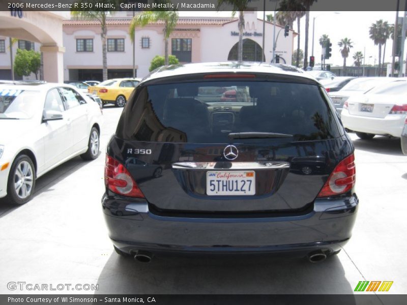 Capri Blue Metallic / Macadamia 2006 Mercedes-Benz R 350 4Matic