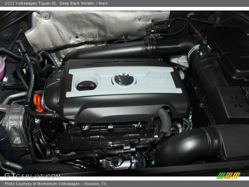 Deep Black Metallic / Black 2012 Volkswagen Tiguan SE