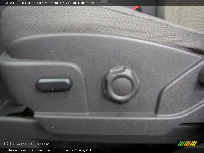 Ingot Silver Metallic / Medium Light Stone 2010 Ford Flex SE