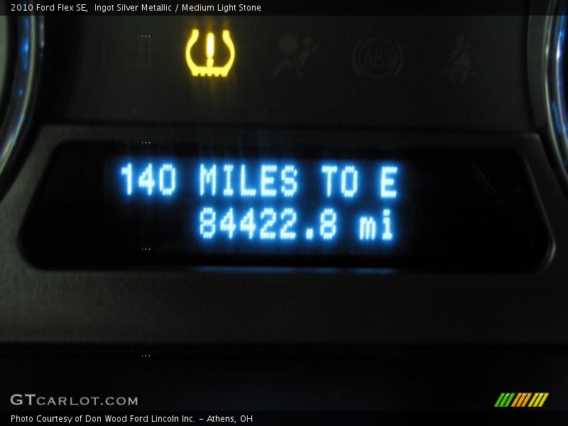 Ingot Silver Metallic / Medium Light Stone 2010 Ford Flex SE