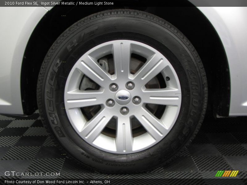 Ingot Silver Metallic / Medium Light Stone 2010 Ford Flex SE