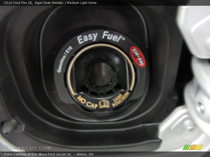Ingot Silver Metallic / Medium Light Stone 2010 Ford Flex SE
