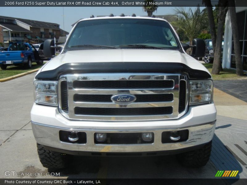 Oxford White / Medium Flint 2006 Ford F250 Super Duty Lariat FX4 Off Road Crew Cab 4x4