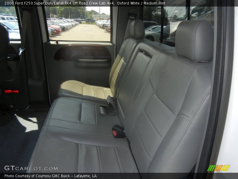 Oxford White / Medium Flint 2006 Ford F250 Super Duty Lariat FX4 Off Road Crew Cab 4x4