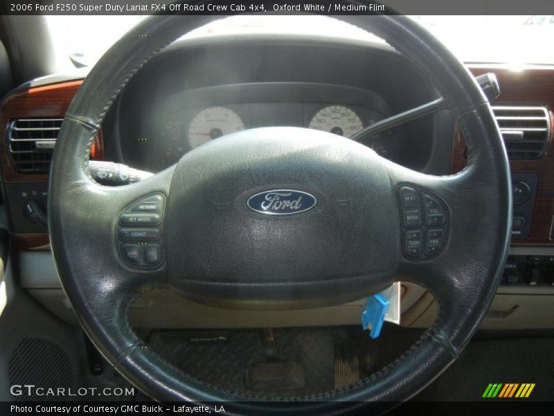 Oxford White / Medium Flint 2006 Ford F250 Super Duty Lariat FX4 Off Road Crew Cab 4x4