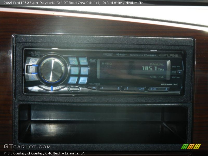 Oxford White / Medium Flint 2006 Ford F250 Super Duty Lariat FX4 Off Road Crew Cab 4x4