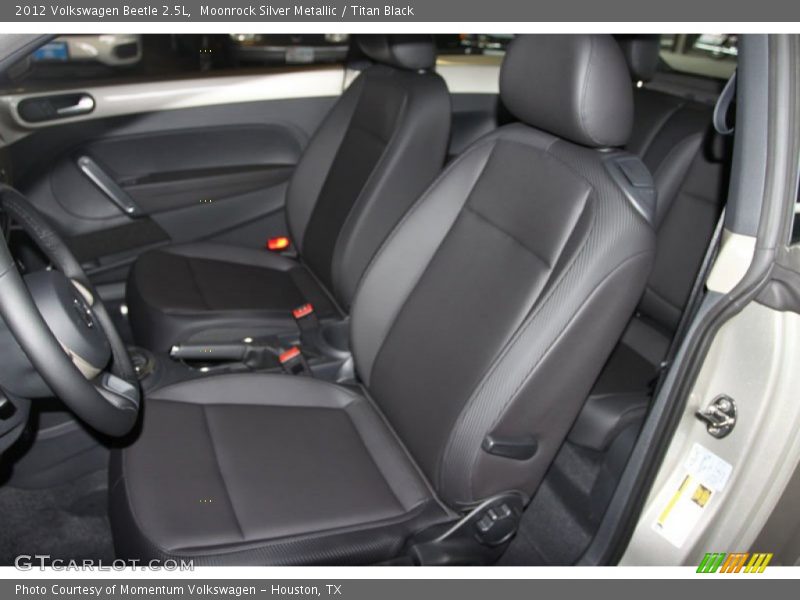 Moonrock Silver Metallic / Titan Black 2012 Volkswagen Beetle 2.5L