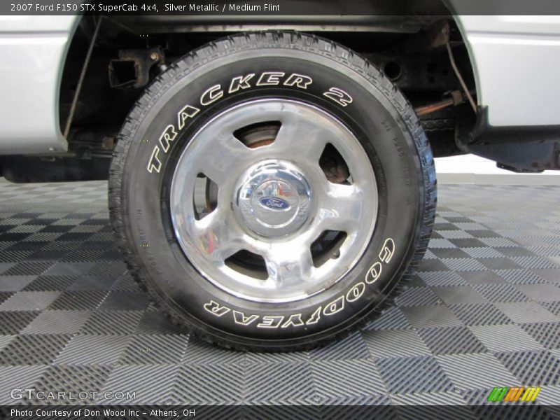 Silver Metallic / Medium Flint 2007 Ford F150 STX SuperCab 4x4