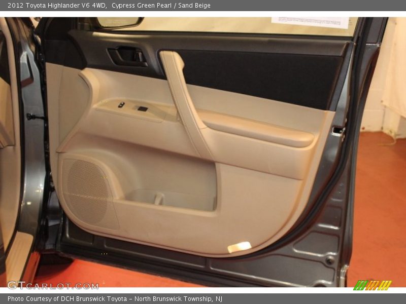 Cypress Green Pearl / Sand Beige 2012 Toyota Highlander V6 4WD