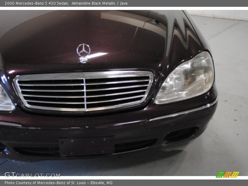 Almandine Black Metallic / Java 2000 Mercedes-Benz S 430 Sedan