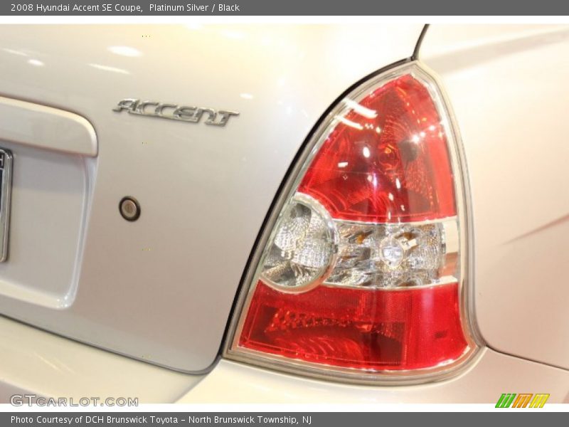 Platinum Silver / Black 2008 Hyundai Accent SE Coupe