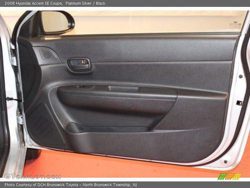 Platinum Silver / Black 2008 Hyundai Accent SE Coupe