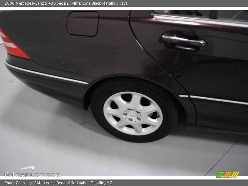 Almandine Black Metallic / Java 2000 Mercedes-Benz S 430 Sedan