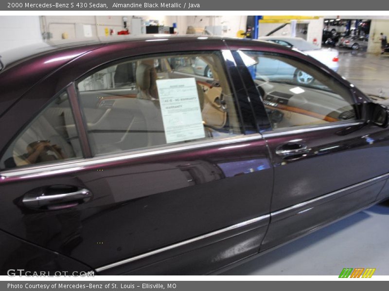Almandine Black Metallic / Java 2000 Mercedes-Benz S 430 Sedan