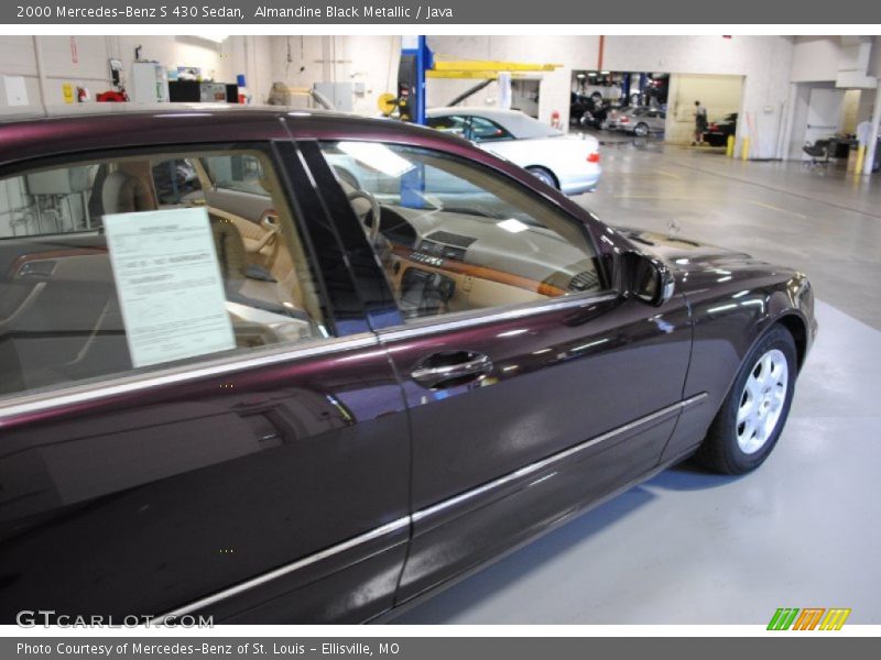 Almandine Black Metallic / Java 2000 Mercedes-Benz S 430 Sedan