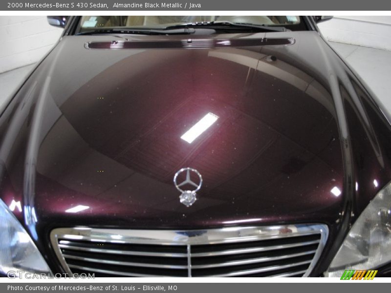 Almandine Black Metallic / Java 2000 Mercedes-Benz S 430 Sedan