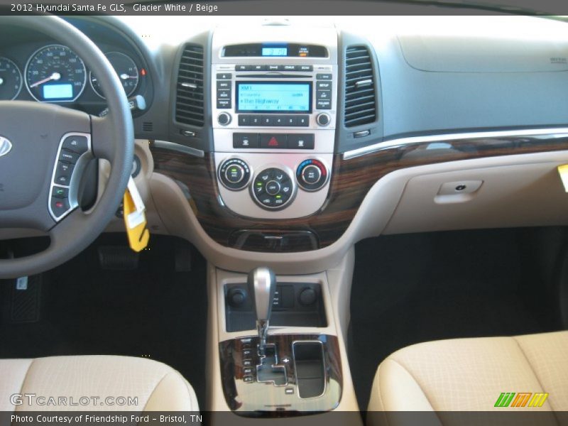 Glacier White / Beige 2012 Hyundai Santa Fe GLS