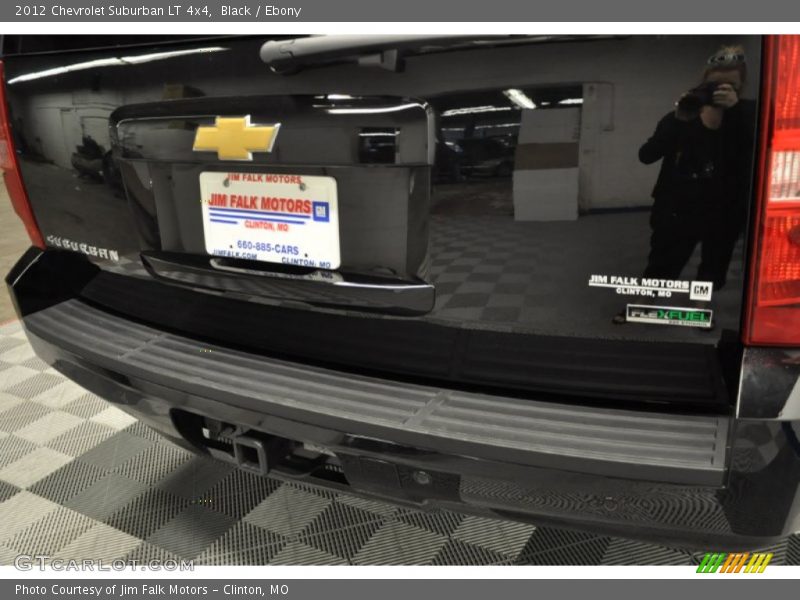 Black / Ebony 2012 Chevrolet Suburban LT 4x4
