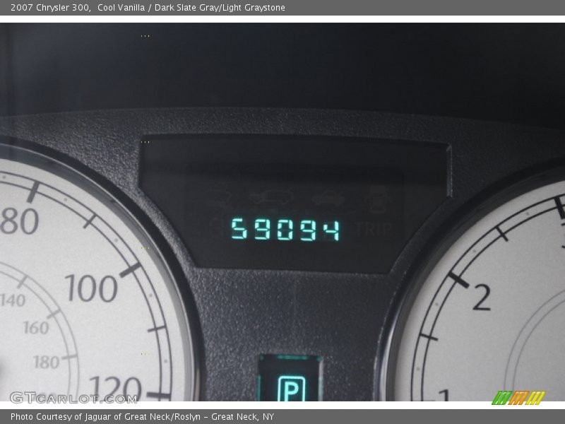 Cool Vanilla / Dark Slate Gray/Light Graystone 2007 Chrysler 300