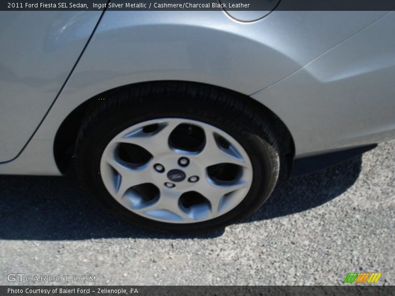 Ingot Silver Metallic / Cashmere/Charcoal Black Leather 2011 Ford Fiesta SEL Sedan