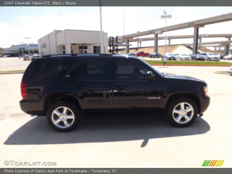 Black / Ebony 2007 Chevrolet Tahoe LTZ