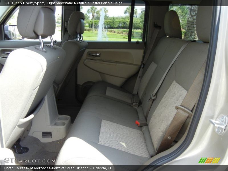 Light Sandstone Metallic / Pastel Pebble Beige 2011 Jeep Liberty Sport