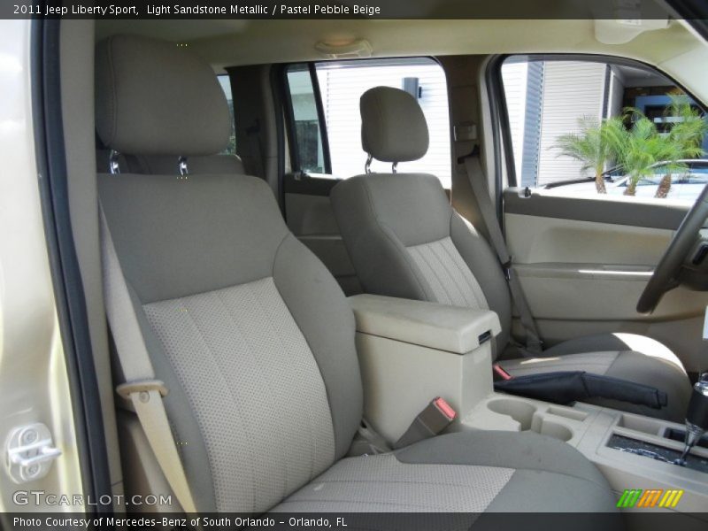 Light Sandstone Metallic / Pastel Pebble Beige 2011 Jeep Liberty Sport
