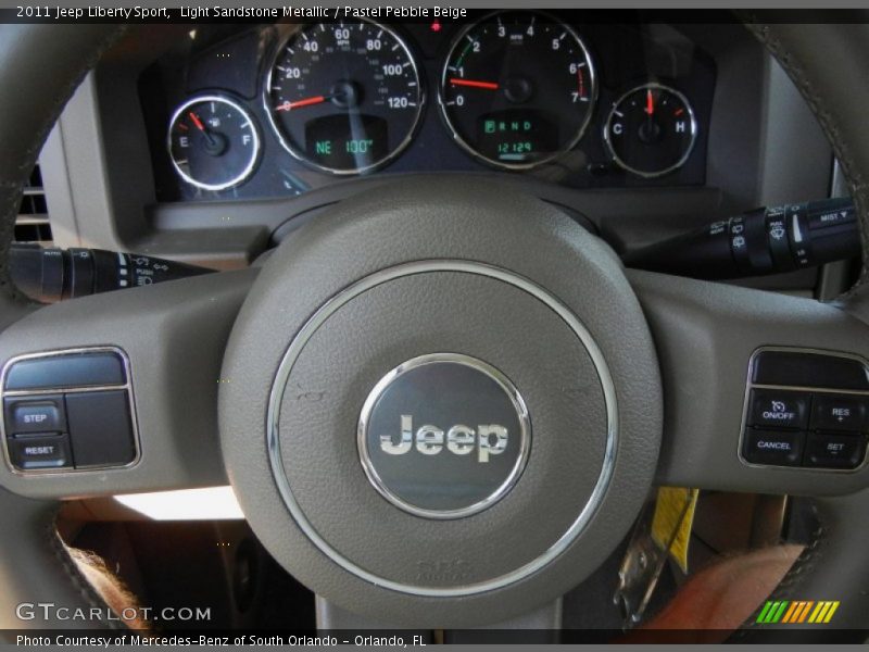 Light Sandstone Metallic / Pastel Pebble Beige 2011 Jeep Liberty Sport