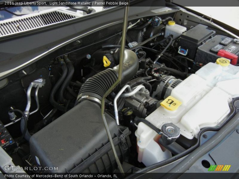 Light Sandstone Metallic / Pastel Pebble Beige 2011 Jeep Liberty Sport