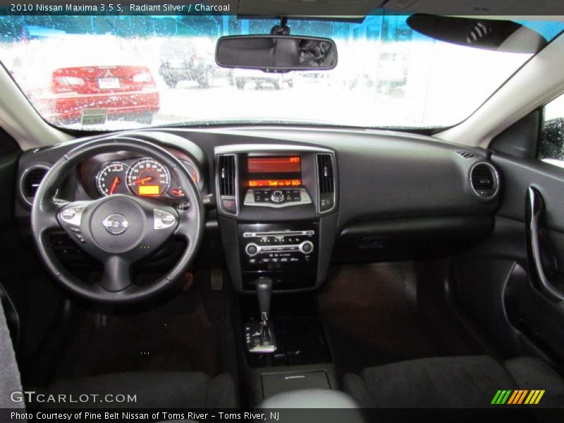 Radiant Silver / Charcoal 2010 Nissan Maxima 3.5 S