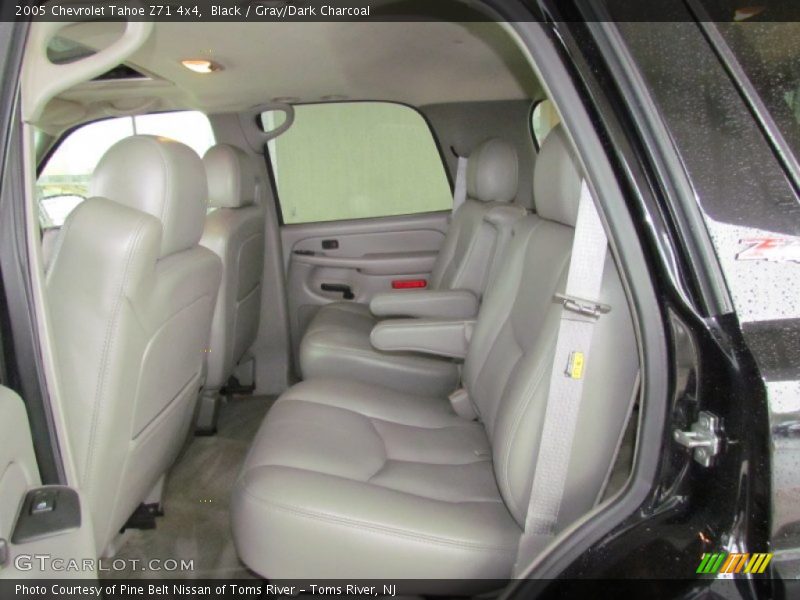 Black / Gray/Dark Charcoal 2005 Chevrolet Tahoe Z71 4x4