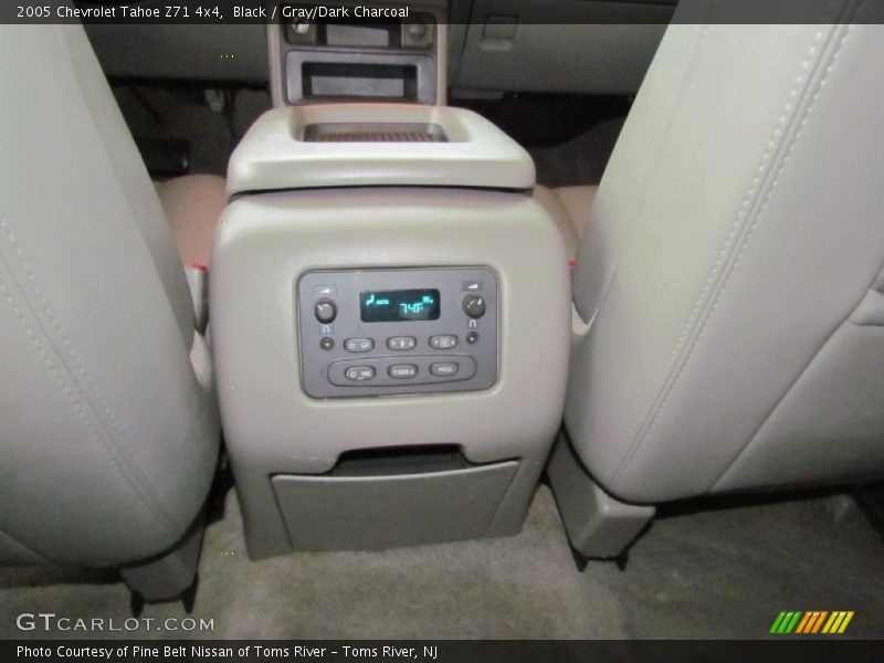 Black / Gray/Dark Charcoal 2005 Chevrolet Tahoe Z71 4x4