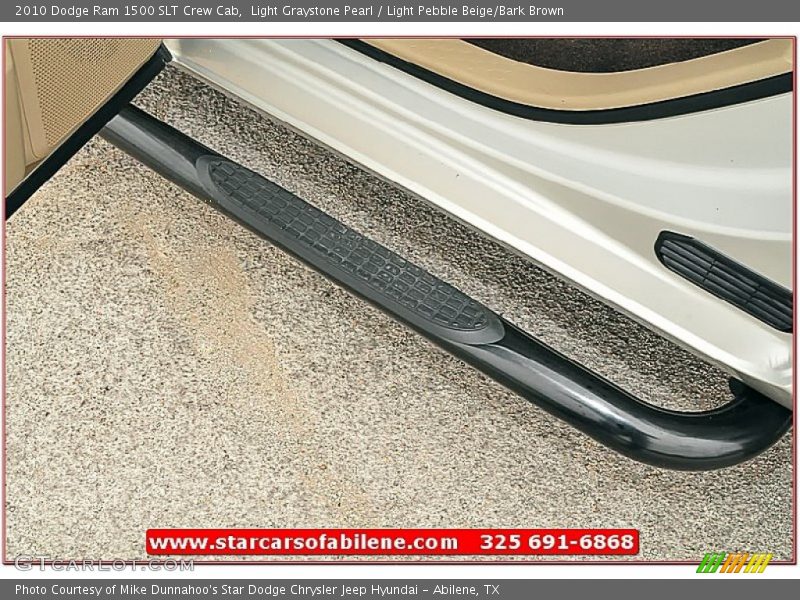Light Graystone Pearl / Light Pebble Beige/Bark Brown 2010 Dodge Ram 1500 SLT Crew Cab