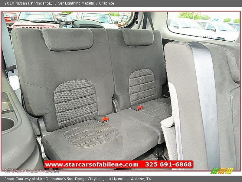 Silver Lightning Metallic / Graphite 2010 Nissan Pathfinder SE