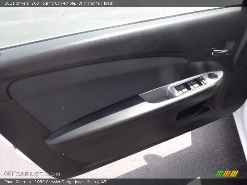 Bright White / Black 2011 Chrysler 200 Touring Convertible