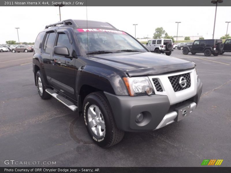 Super Black / Gray 2011 Nissan Xterra X 4x4