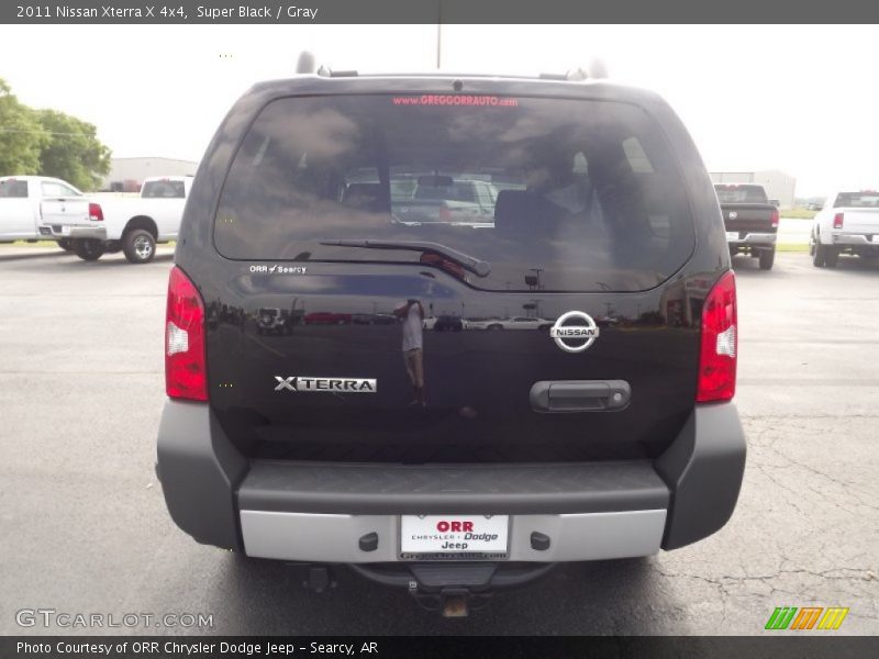 Super Black / Gray 2011 Nissan Xterra X 4x4