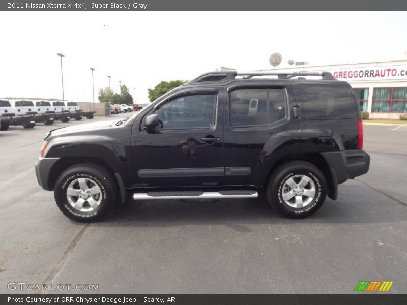 Super Black / Gray 2011 Nissan Xterra X 4x4