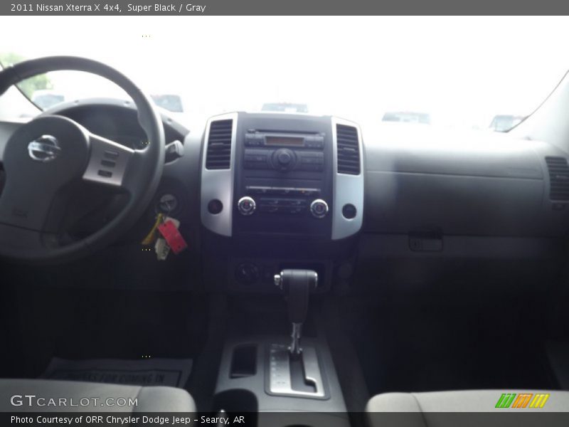 Super Black / Gray 2011 Nissan Xterra X 4x4