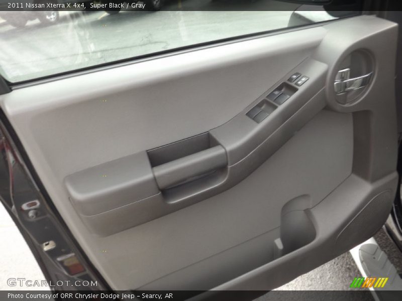 Super Black / Gray 2011 Nissan Xterra X 4x4